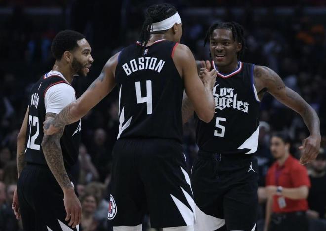 也能让人看 也能让人看