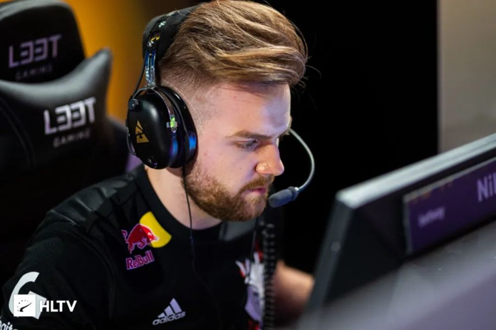 理解背后的 理解背后的