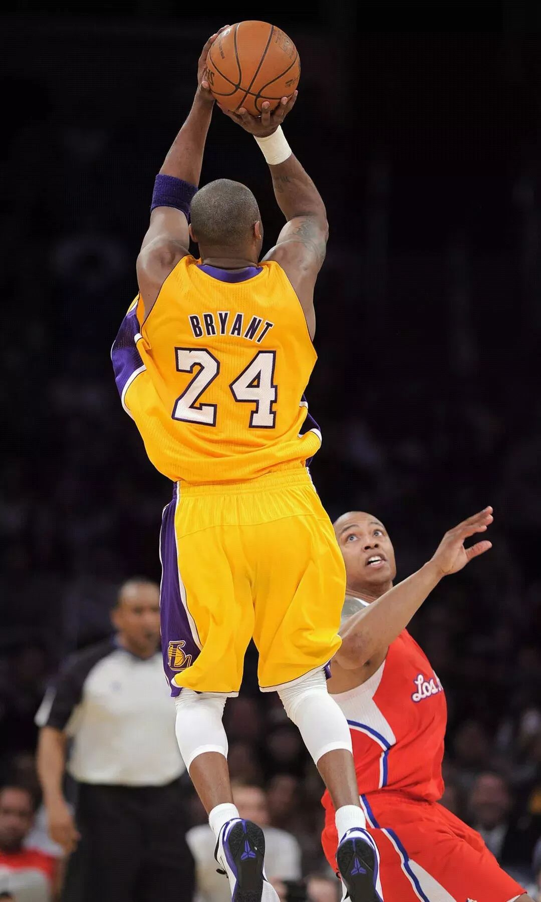 通过中场的 通过中场的