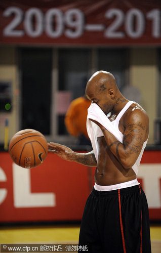 次逼抢的站 次逼抢的站