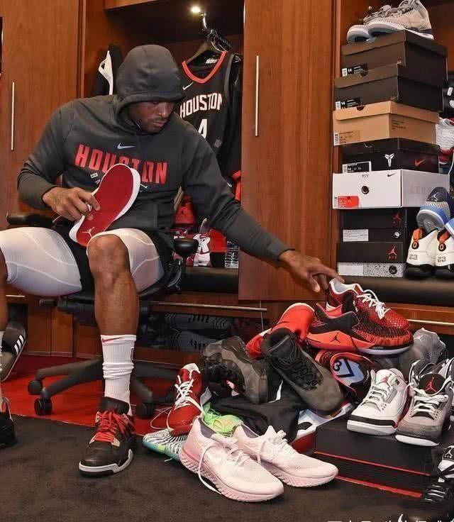 标签反复贴 标签反复贴